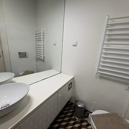Lodge Alfama Premium