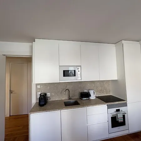 Alfama Premium Lodge Lisbona